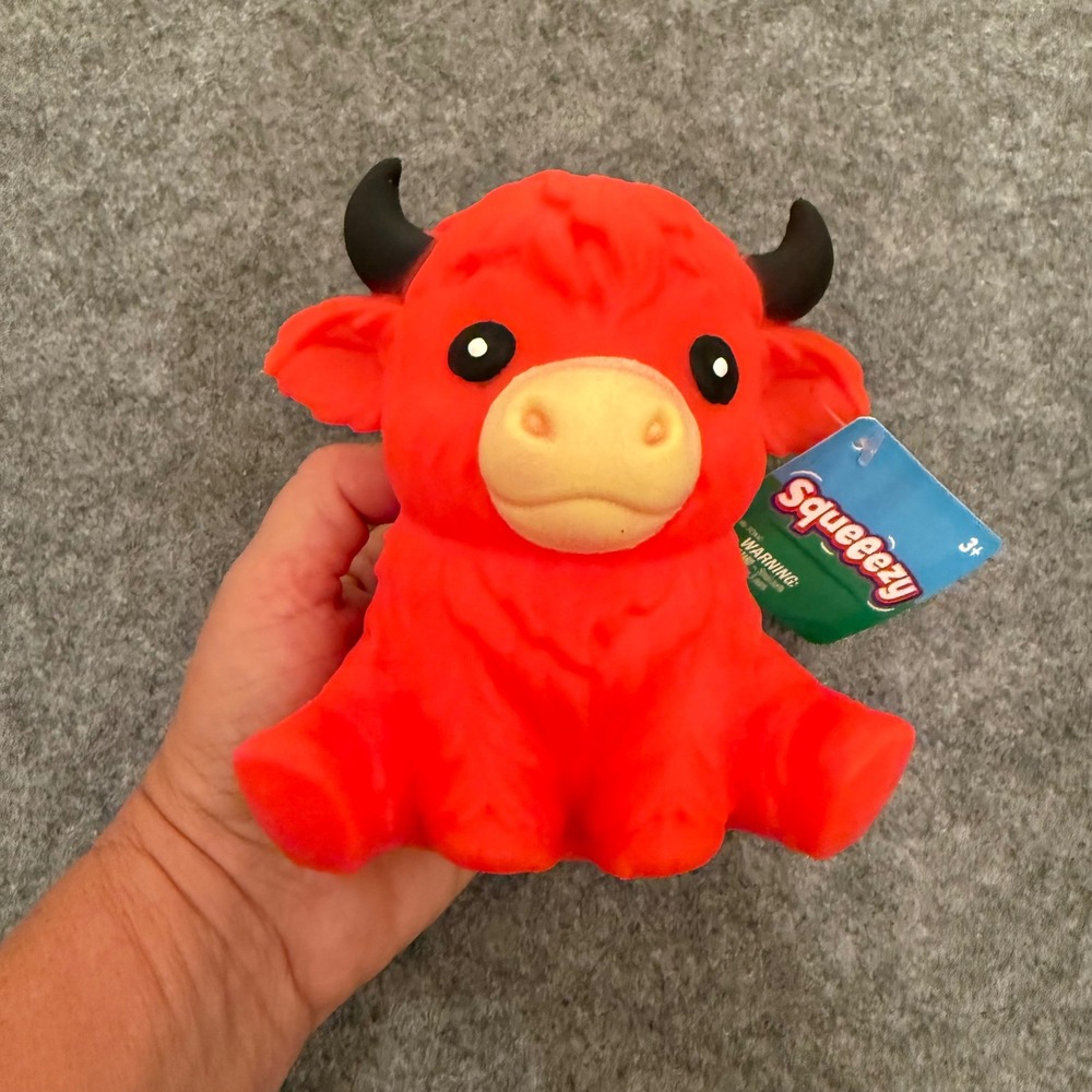 Toymendous Squeezy Cow Kids 5in Red New Sensory Fidget Gel Toy 671514-TG